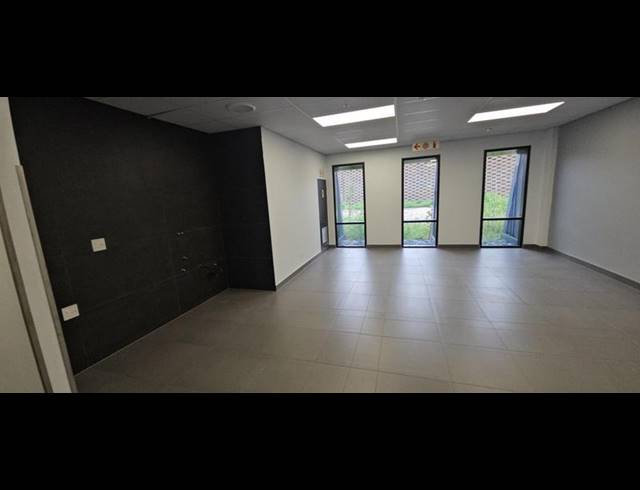 INDUSTRIAL PROPERTY TO RENT IN WATERFALL